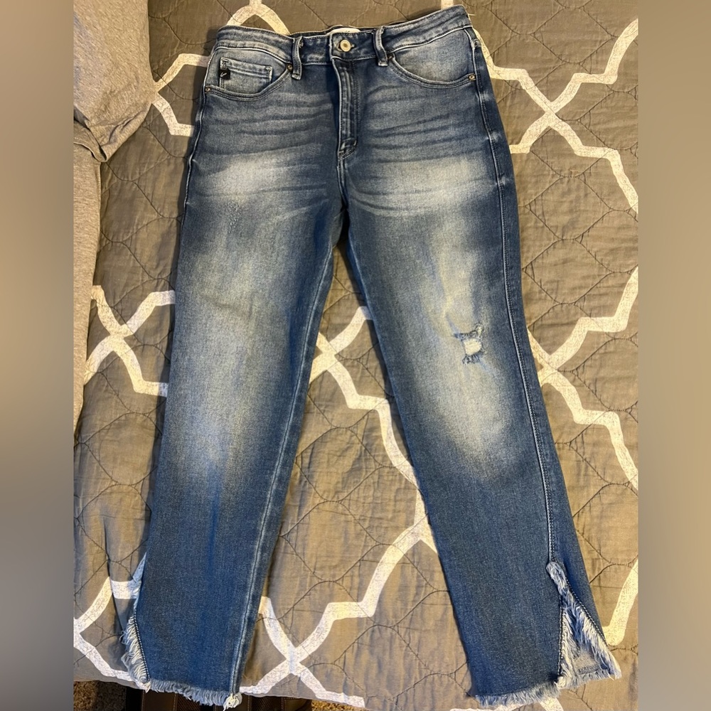 KanCan crop jeans size 13